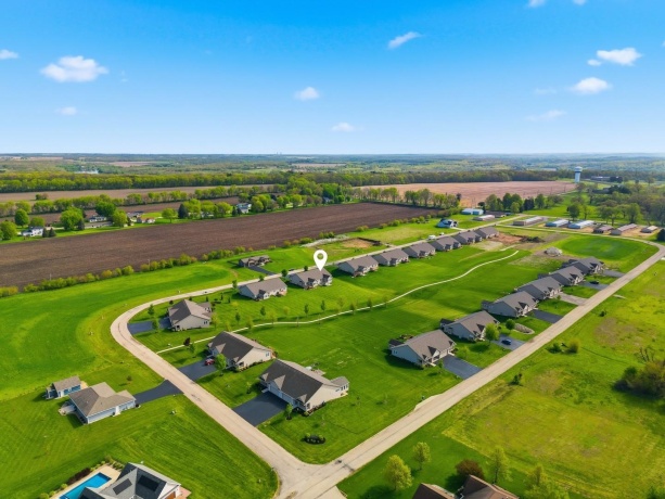 723 Yingling, DIXON, Illinois 61021, 3 Bedrooms Bedrooms, ,3 BathroomsBathrooms,House,For Sale,Yingling,202602489