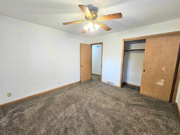 1926 Apple Tree, ROCKFORD, Illinois 61108, 2 Bedrooms Bedrooms, ,1 BathroomBathrooms,House,For Sale,Apple Tree,202602941
