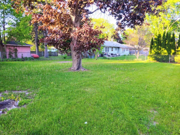 1926 Apple Tree, ROCKFORD, Illinois 61108, 2 Bedrooms Bedrooms, ,1 BathroomBathrooms,House,For Sale,Apple Tree,202602941