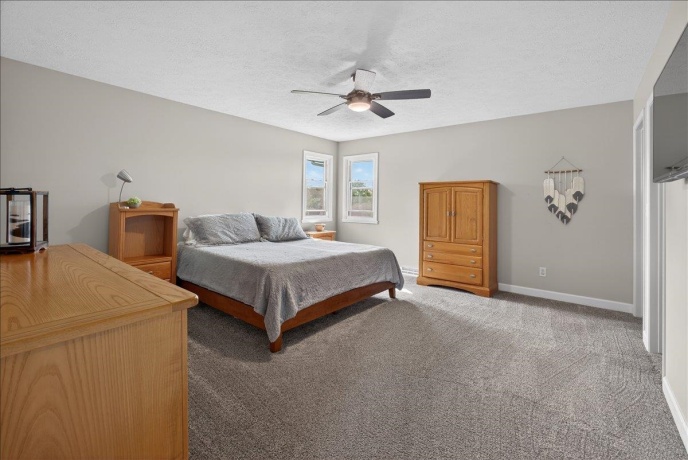 6137 Upper Ridge, ROSCOE, Illinois 61073, 3 Bedrooms Bedrooms, ,2 BathroomsBathrooms,House,For Sale,Upper Ridge,202602942