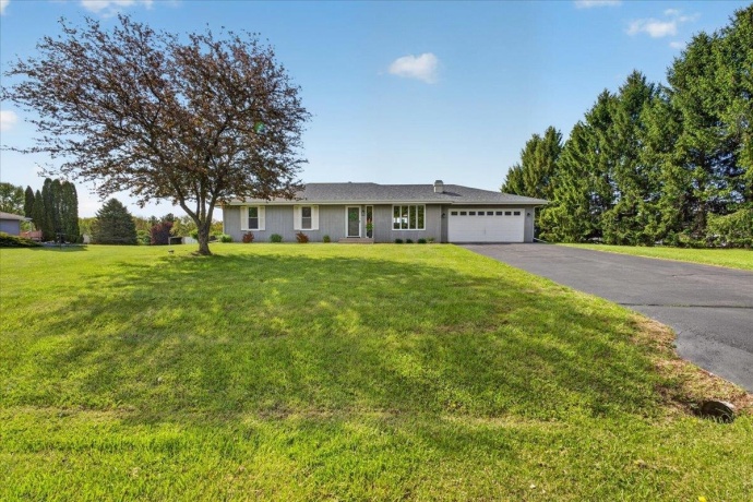 6137 Upper Ridge, ROSCOE, Illinois 61073, 3 Bedrooms Bedrooms, ,2 BathroomsBathrooms,House,For Sale,Upper Ridge,202602942