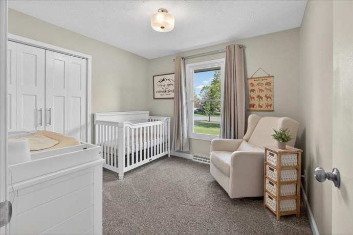 6137 Upper Ridge, ROSCOE, Illinois 61073, 3 Bedrooms Bedrooms, ,2 BathroomsBathrooms,House,For Sale,Upper Ridge,202602942