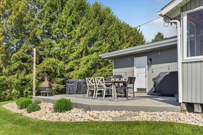 6137 Upper Ridge, ROSCOE, Illinois 61073, 3 Bedrooms Bedrooms, ,2 BathroomsBathrooms,House,For Sale,Upper Ridge,202602942
