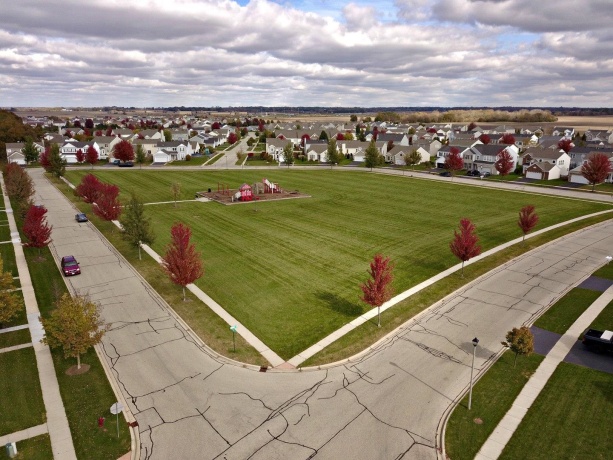 1987 Yasgur, WOODSTOCK, Illinois 60098, 2 Bedrooms Bedrooms, ,1 BathroomBathrooms,Condominium,For Sale,Yasgur,202602945