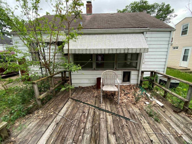 1719 Carney, ROCKFORD, Illinois 61103, 2 Bedrooms Bedrooms, ,1 BathroomBathrooms,House,For Sale,Carney,202602944