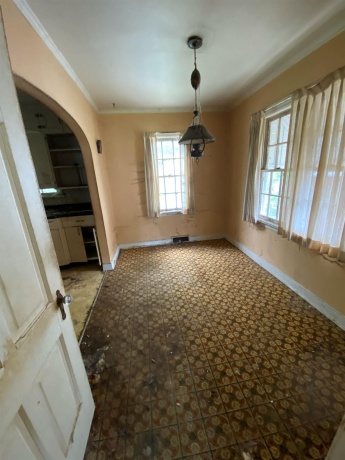 1719 Carney, ROCKFORD, Illinois 61103, 2 Bedrooms Bedrooms, ,1 BathroomBathrooms,House,For Sale,Carney,202602944