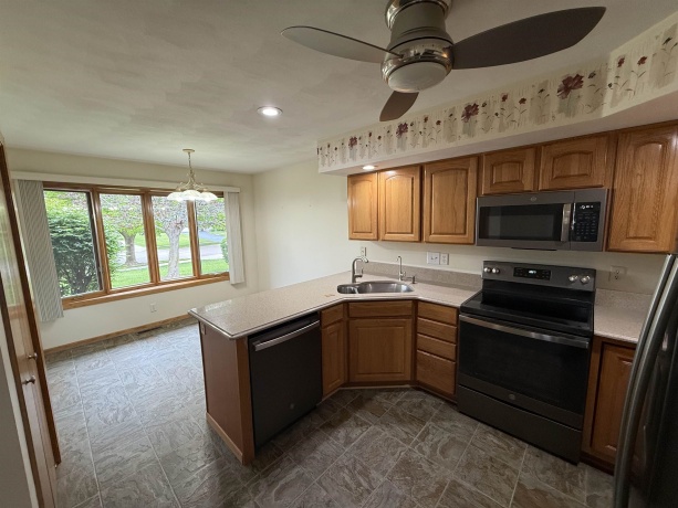 7215 Centennial, ROCKFORD, Illinois 61107, 3 Bedrooms Bedrooms, ,2 BathroomsBathrooms,Condominium,For Sale,Centennial,202602948