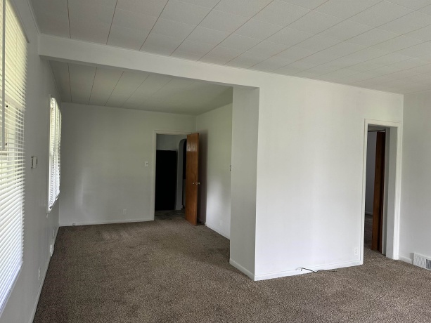 330 CALIFORNIA, SAVANNA, Illinois 61074, 3 Bedrooms Bedrooms, ,1 BathroomBathrooms,House,For Sale,CALIFORNIA,202602949