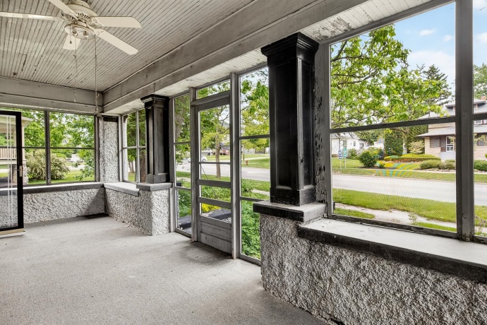 804 Division, HARVARD, Illinois 60033, 3 Bedrooms Bedrooms, ,1 BathroomBathrooms,House,For Sale,Division,202602950