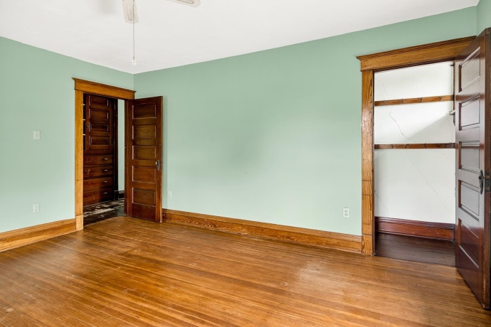 804 Division, HARVARD, Illinois 60033, 3 Bedrooms Bedrooms, ,1 BathroomBathrooms,House,For Sale,Division,202602950