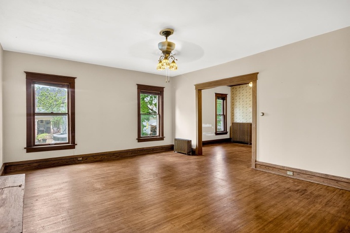 804 Division, HARVARD, Illinois 60033, 3 Bedrooms Bedrooms, ,1 BathroomBathrooms,House,For Sale,Division,202602950