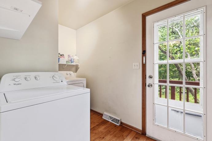 13 Signal, GALENA, Illinois 61036, 5 Bedrooms Bedrooms, ,4 BathroomsBathrooms,House,For Sale,Signal,202602953