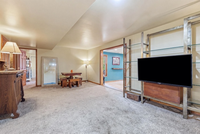 13 Signal, GALENA, Illinois 61036, 5 Bedrooms Bedrooms, ,4 BathroomsBathrooms,House,For Sale,Signal,202602953