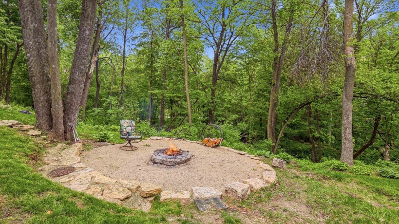 13 Signal, GALENA, Illinois 61036, 5 Bedrooms Bedrooms, ,4 BathroomsBathrooms,House,For Sale,Signal,202602953