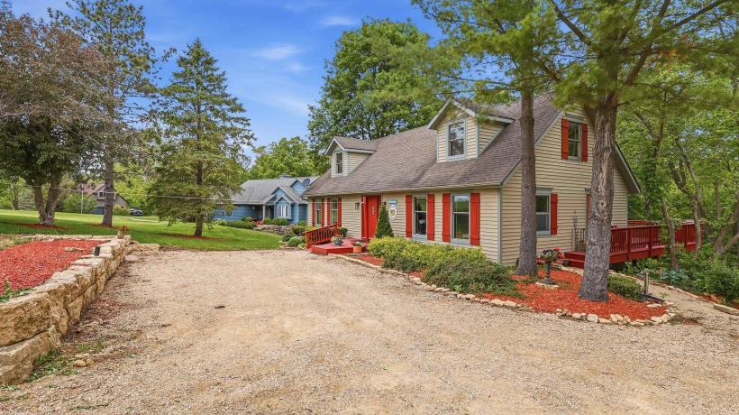 13 Signal, GALENA, Illinois 61036, 5 Bedrooms Bedrooms, ,4 BathroomsBathrooms,House,For Sale,Signal,202602953
