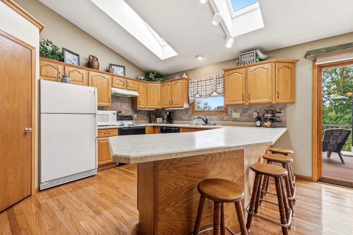 7 Belden School, GALENA, Illinois 61036, 4 Bedrooms Bedrooms, ,3 BathroomsBathrooms,House,For Sale,Belden School,202602956