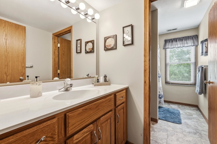 7 Belden School, GALENA, Illinois 61036, 4 Bedrooms Bedrooms, ,3 BathroomsBathrooms,House,For Sale,Belden School,202602956