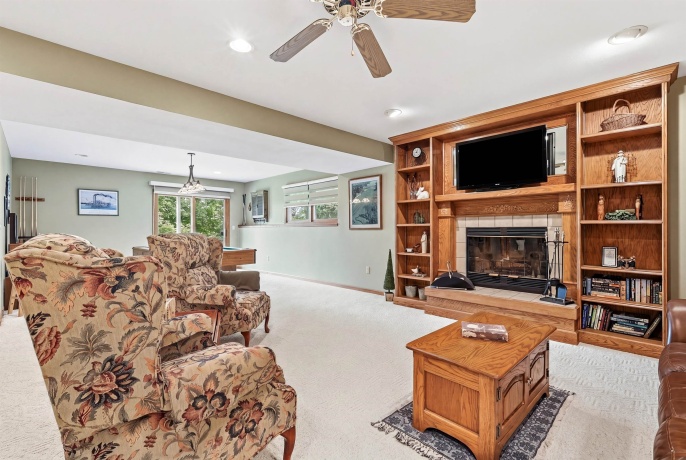 7 Belden School, GALENA, Illinois 61036, 4 Bedrooms Bedrooms, ,3 BathroomsBathrooms,House,For Sale,Belden School,202602956