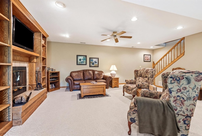 7 Belden School, GALENA, Illinois 61036, 4 Bedrooms Bedrooms, ,3 BathroomsBathrooms,House,For Sale,Belden School,202602956