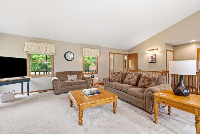 7 Belden School, GALENA, Illinois 61036, 4 Bedrooms Bedrooms, ,3 BathroomsBathrooms,House,For Sale,Belden School,202602956