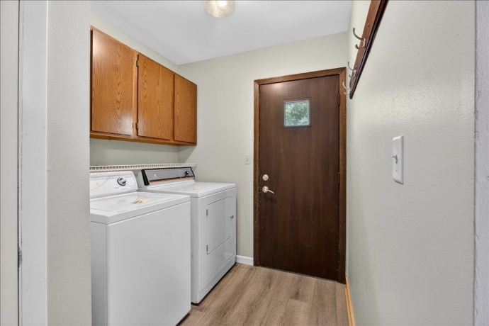5765 Capetown, ROCKFORD, Illinois 61108, 3 Bedrooms Bedrooms, ,2 BathroomsBathrooms,House,For Sale,Capetown,202602961