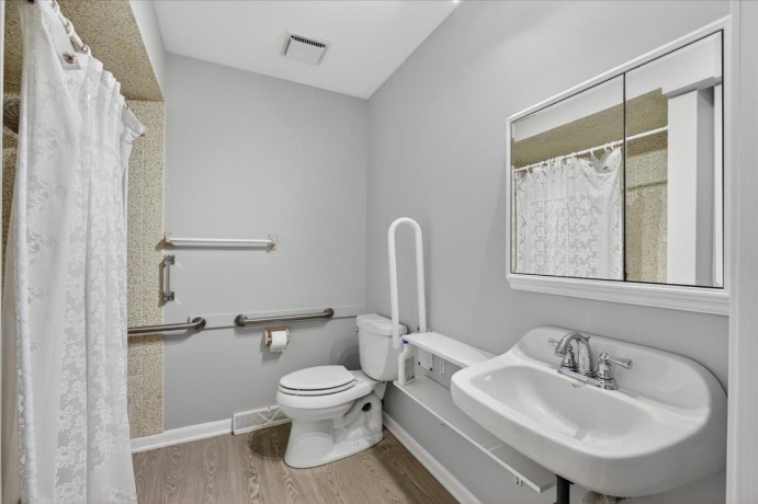 5765 Capetown, ROCKFORD, Illinois 61108, 3 Bedrooms Bedrooms, ,2 BathroomsBathrooms,House,For Sale,Capetown,202602961