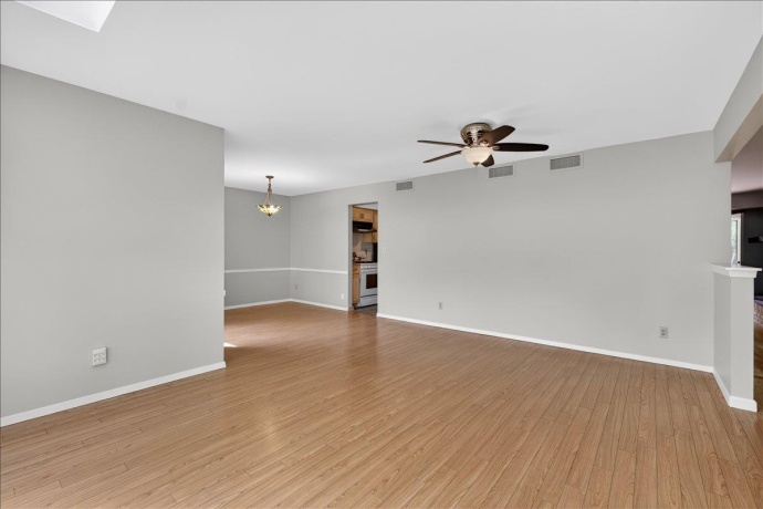 5765 Capetown, ROCKFORD, Illinois 61108, 3 Bedrooms Bedrooms, ,2 BathroomsBathrooms,House,For Sale,Capetown,202602961