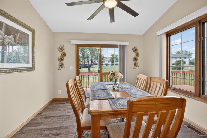 7928 Slater, ROCKFORD, Illinois 61108, 3 Bedrooms Bedrooms, ,3 BathroomsBathrooms,Condominium,For Sale,Slater,202602964