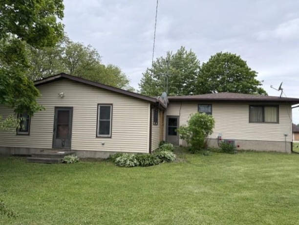 318 2nd, Tonica, Illinois 61370, 3 Bedrooms Bedrooms, ,2 BathroomsBathrooms,House,For Sale,2nd,202602965