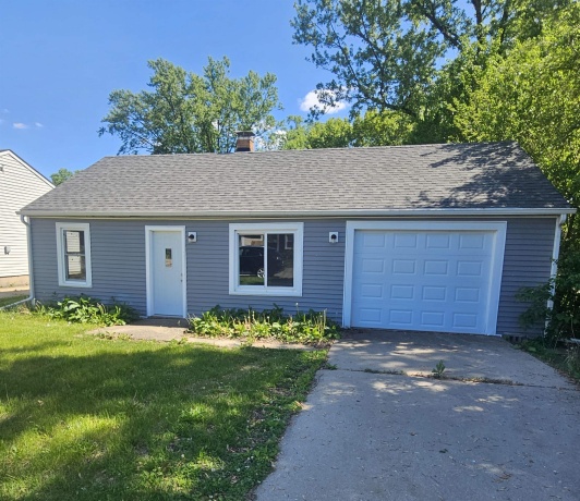 639 COLONIAL, MACHESNEY PARK, Illinois 61115, 2 Bedrooms Bedrooms, ,1 BathroomBathrooms,House,For Sale,COLONIAL,202602967