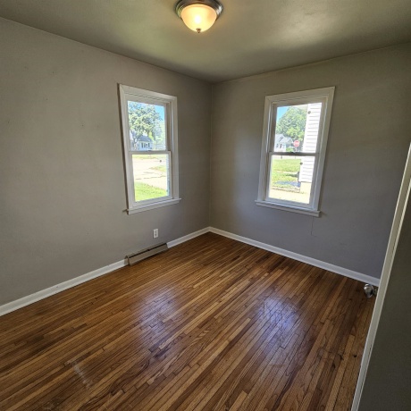 639 COLONIAL, MACHESNEY PARK, Illinois 61115, 2 Bedrooms Bedrooms, ,1 BathroomBathrooms,House,For Sale,COLONIAL,202602967