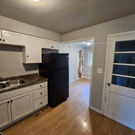 639 COLONIAL, MACHESNEY PARK, Illinois 61115, 2 Bedrooms Bedrooms, ,1 BathroomBathrooms,House,For Sale,COLONIAL,202602967