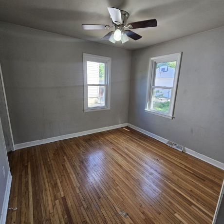 639 COLONIAL, MACHESNEY PARK, Illinois 61115, 2 Bedrooms Bedrooms, ,1 BathroomBathrooms,House,For Sale,COLONIAL,202602967