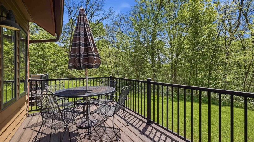 17 Oak Glen, GALENA, Illinois 61036, 2 Bedrooms Bedrooms, ,2 BathroomsBathrooms,Condominium,For Sale,Oak Glen,202602966