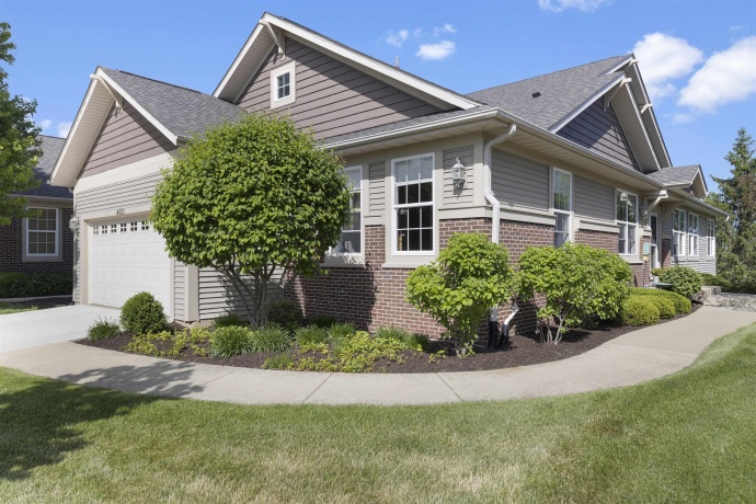 4521 Rainbow, LOVES PARK, Illinois 61111, 2 Bedrooms Bedrooms, ,2 BathroomsBathrooms,Condominium,For Sale,Rainbow,202602970
