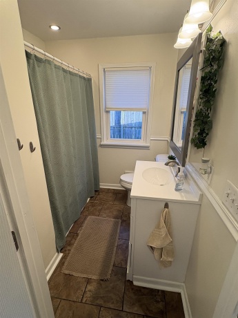 818 Jackson St, BELVIDERE, Illinois 61008, 3 Bedrooms Bedrooms, ,2 BathroomsBathrooms,House,For Sale,Jackson St,202602978