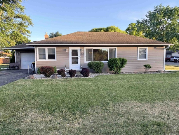 818 Jackson St, BELVIDERE, Illinois 61008, 3 Bedrooms Bedrooms, ,2 BathroomsBathrooms,House,For Sale,Jackson St,202602978