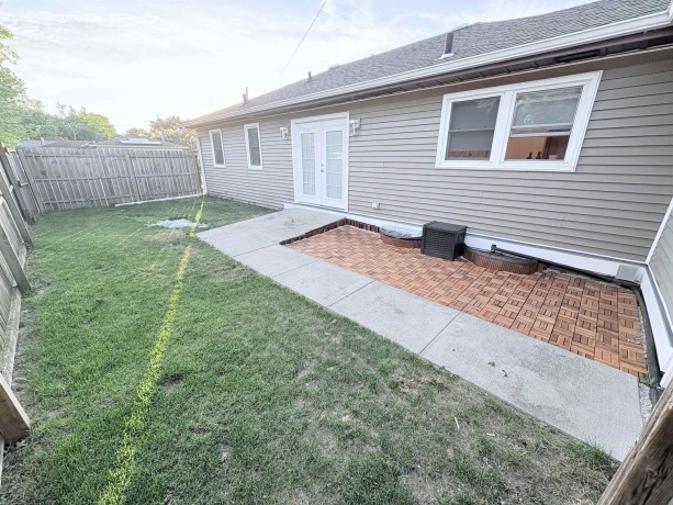 818 Jackson St, BELVIDERE, Illinois 61008, 3 Bedrooms Bedrooms, ,2 BathroomsBathrooms,House,For Sale,Jackson St,202602978
