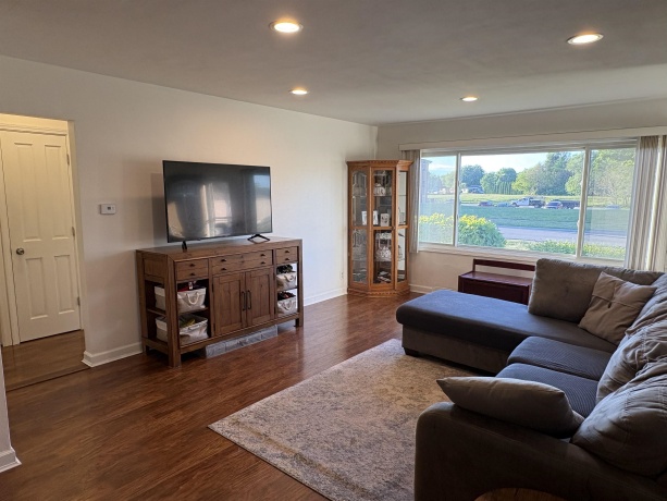 818 Jackson St, BELVIDERE, Illinois 61008, 3 Bedrooms Bedrooms, ,2 BathroomsBathrooms,House,For Sale,Jackson St,202602978