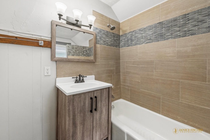 1326 Post, ROCKFORD, Illinois 61103, 3 Bedrooms Bedrooms, ,1 BathroomBathrooms,House,For Sale,Post,202602979