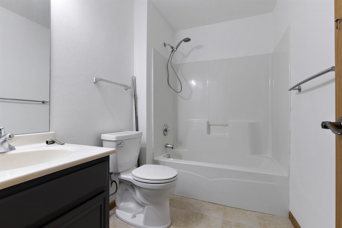 10050 Skipperling, ROSCOE, Illinois 61073, 2 Bedrooms Bedrooms, ,2 BathroomsBathrooms,Condominium,For Sale,Skipperling,202602977