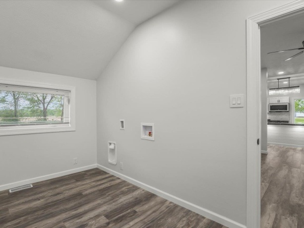 511 South, DURAND, Illinois 61024, 2 Bedrooms Bedrooms, ,2 BathroomsBathrooms,House,For Sale,South,202602981