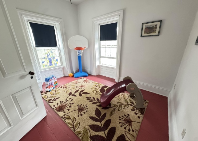 304 Broadway, MOUNT CARROLL, Illinois 61053, 4 Bedrooms Bedrooms, ,3 BathroomsBathrooms,House,For Sale,Broadway,202602982