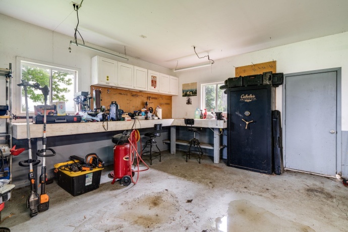 8162 Perryville, CHERRY VALLEY, Illinois 61016, 2 Bedrooms Bedrooms, ,1 BathroomBathrooms,House,For Sale,Perryville,202602481