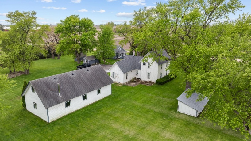 8162 Perryville, CHERRY VALLEY, Illinois 61016, 2 Bedrooms Bedrooms, ,1 BathroomBathrooms,House,For Sale,Perryville,202602481