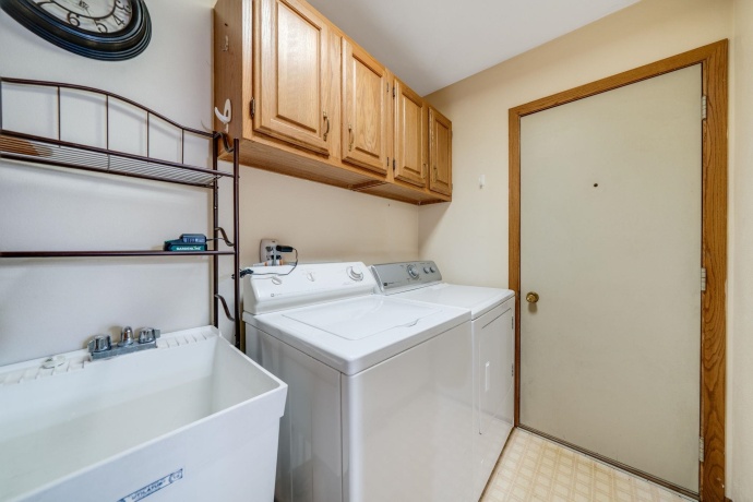 2541 Revelation #6, ROCKFORD, Illinois 61109, 2 Bedrooms Bedrooms, ,3 BathroomsBathrooms,Condominium,For Sale,Revelation #6,202602983