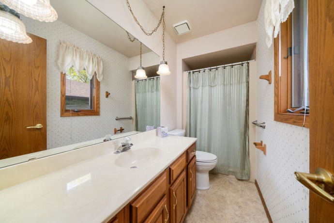 2541 Revelation #6, ROCKFORD, Illinois 61109, 2 Bedrooms Bedrooms, ,3 BathroomsBathrooms,Condominium,For Sale,Revelation #6,202602983