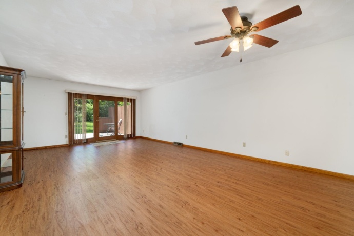 2541 Revelation #6, ROCKFORD, Illinois 61109, 2 Bedrooms Bedrooms, ,3 BathroomsBathrooms,Condominium,For Sale,Revelation #6,202602983