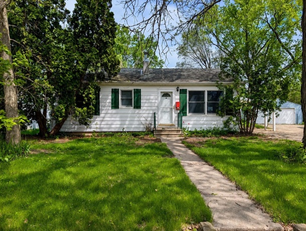 231 River, DEKALB, Illinois 60115, 3 Bedrooms Bedrooms, ,2 BathroomsBathrooms,House,For Sale,River,202602984