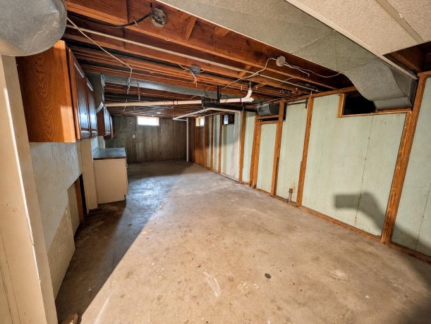 231 River, DEKALB, Illinois 60115, 3 Bedrooms Bedrooms, ,2 BathroomsBathrooms,House,For Sale,River,202602984